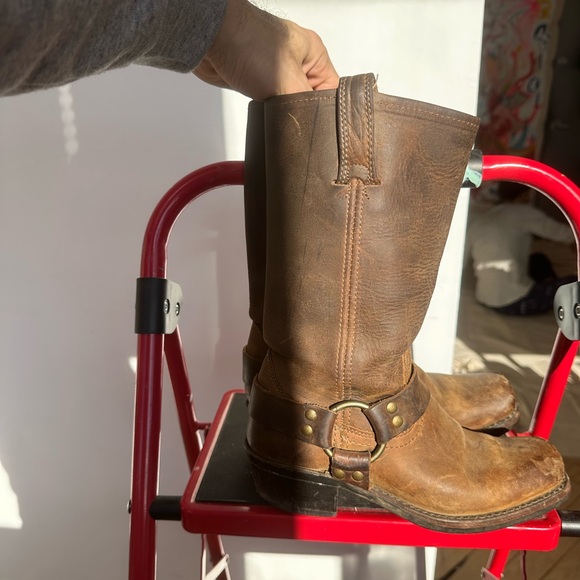 Frye Brown Cowboy & Western Boots with Leather Material and Decorative Strap - Picture 3 of 7